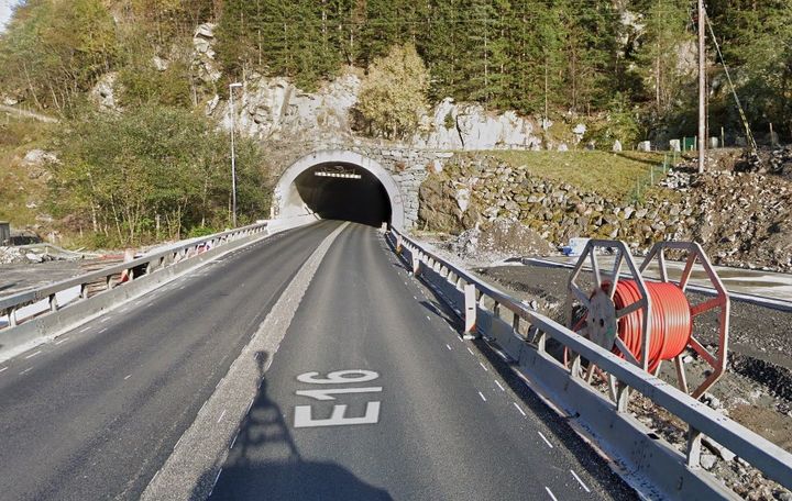 E16 Gudvangatunnelen. Bilete frå Google maps street view