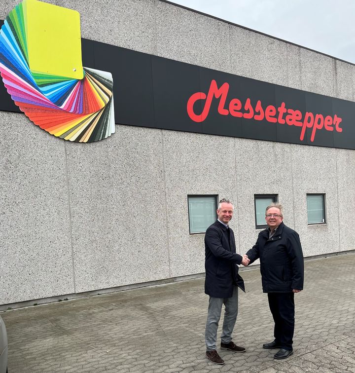Henning Sørensen, administrerende direktør i Compass Fairs Danmark (t.v.)  og Peder Hansen, etablerer av Messetæpper A/S.