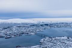 Vervet vil komme på den bortre enden av Tromsøbrua på dette bildet. Foto: Ragnhild Heggem Fagerheim