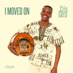 Singelen "I Moved On"  er en historie om å gå nye veier.
