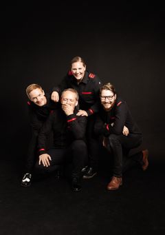A Tonic for the Troops: Ellen Brekken, Magnus Bakken, Espen Berg, Magnus Sefaniassen Eide. Foto: Julie Hrncirova