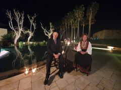 I fjor blei kongen og dronninga intervjua i ved Dødehavet under reisa til Jordan, som hittil er nummer 50 i rekka av kongeparet sine statsbesøk utanlands.

FOTO: GUNNAR BRATTHAMMER / NRK