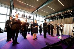 Statsminister Erna Solberg stod for den offisielle åpningen av nye Bergen lufthavn Flesland. (Foto: Stine Østby/Avinor)
