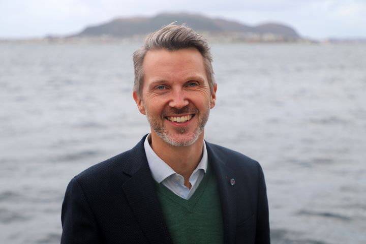 Kystdirektør Einar Vik Arset oppfordrer alle kystkommuner om å delta på informasjonsmøtene om den nye havne- og farvannsloven. (Foto: Olav Helge Matvik/Kystverket)