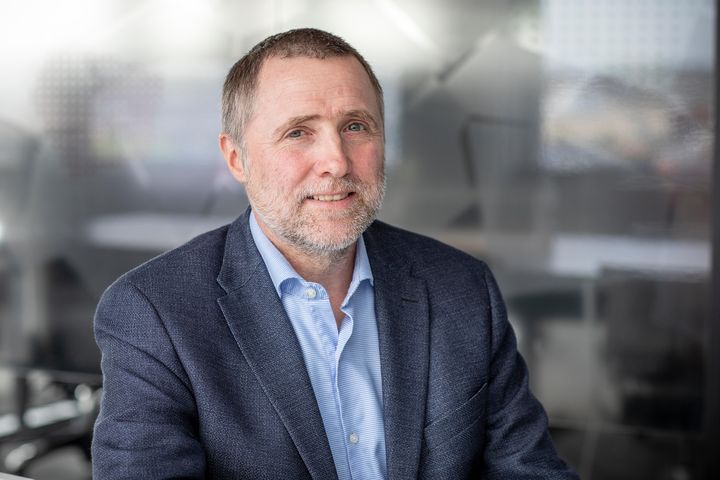 -Vi bør utvikle et marked for energitjenester i stedet for å subsidiere energitiltak, skriver Eniovadirektør Øyvind Leistad.
