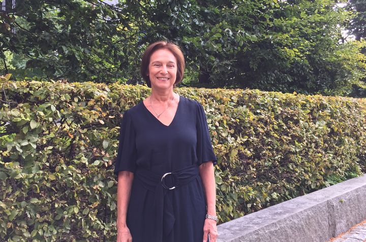 – Eg vil oppmode unge studentar til å velje statistikk. Det er ein veldig morosam jobb der du både får utfordra hjernen og samarbeida med mange ulike ekspertar, seier Sylvia Richardson, som er ny æresdoktor ved UiO. Foto: Åsmund H. Eikenes/UiO
