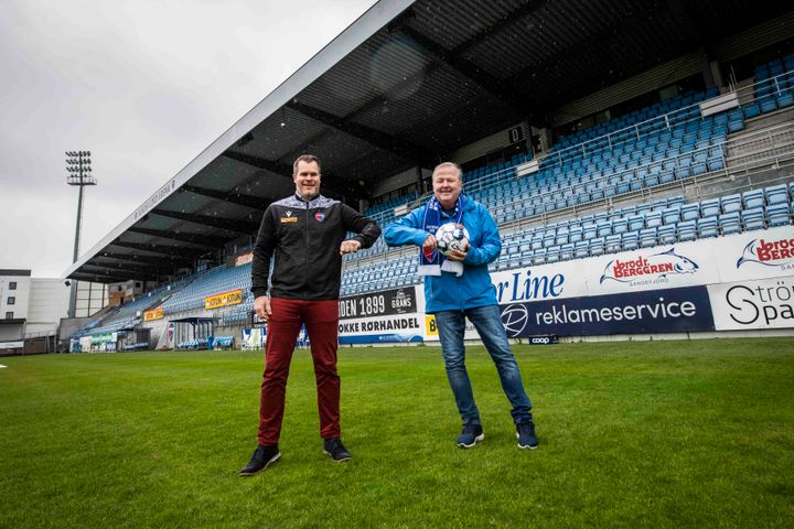 F.v. Espen Bugge Pettersen i Sandefjord Fotball og Øistein Eriksen i Release.