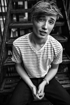 Isak Elliot
