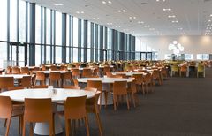 Thon Congress Gardermoen, Mingleområde /dekket til lunsj.