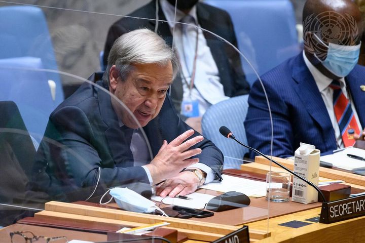 FNs generalsekretær diskuterte fred og sikkerhet i Afrika under et møte i Sikkerhetsrådet. Dette er et tema Kenya prioriterer under sitt presidentskap. Foto: UN Photo/Loey Felipe