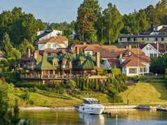Også Villa Heimro på Nesøya er blant årets mest populære FINN-.annonser.