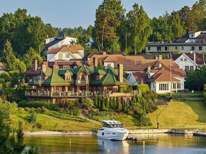 Også Villa Heimro på Nesøya er blant årets mest populære FINN-.annonser.
