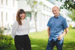 Sigrid Agnethe Hansen og Arne Egil Tønset leder NRKs nye aktualitetsprogram fra Tromsø. Foto: Marius Fiskum/ NRK