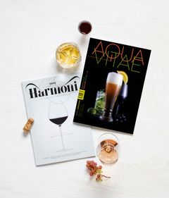 DRIKKEKULTUR: De to magasinene gir deg mye kunnskap om vin, øl, sider og brennevin og hvordan du velger drikke til ulike typer mat.