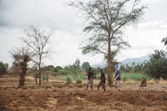 Einar Kiserud på reise til Malawi for å lære mer om klimatilpasning. Reisen ble senere til dokumentarfilmen Uår. Foto: Julie Lunde Lillesæter, Differ Media.