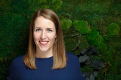 PR- og informasjonsansvarlig i FINN.no, Kristine Eia Kirkholm, er overrasket over at nordmenn er så ivrige etter å søke på bunad på 17.mai.
