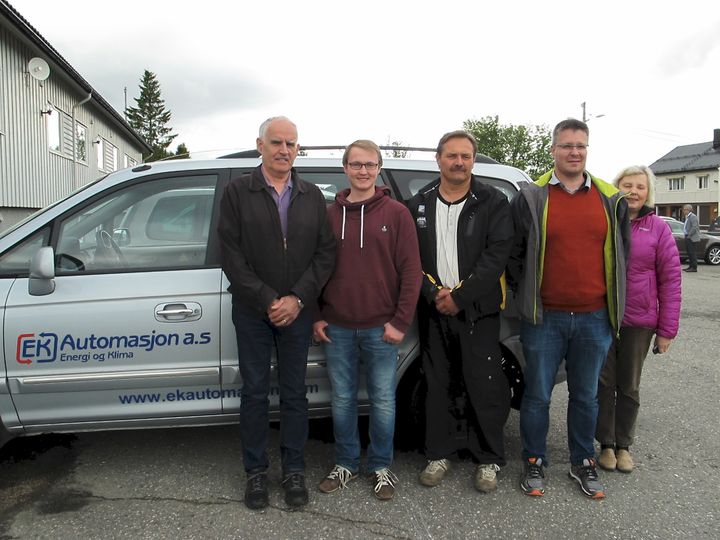 EK Automasjon AS kjøpes opp av GK Norge. Fra venstre: Andreas Edvardsen, Kristian Benjaminsen, Ronny Ellingsen, Sjur Bjerke og Judith Edvardsen