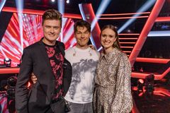 The Voice finalister: Edward Mustad, mentor Morten Harket og Maria Halsne.