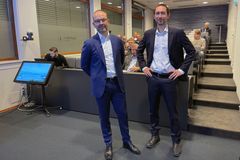 Finansdirektør Geir-Egil Bolstad og IR-ansvarlig Bjørn-Erik Orshaug i SpareBank 1 Østlandet på resultatframleggelsen 29. oktober.