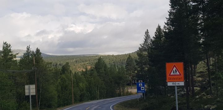 Slik er ønsket om å skilte skolestarten. (Foto: Innlandet fylkeskommune)