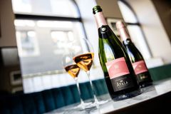 Britannia Rosé Champagne. Foto: Wil Lee-Wright.