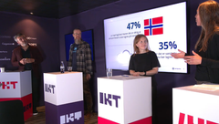 Debattleder Eirik Norman Hansen, Morten Forfang (Computas), Lena Lundgreen (Microsoft) og Hilde Singsaas (DFØ) under debatt på Arendalsuka