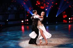 Sophie Elise trakk seg i dag fra "Skal vi danse". Foto: TV 2.