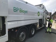 Driver Jan Kokkelsvold delivering the first litres of biojetfuel at Bergen airport, the day before the official opening.