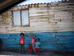 Boforhold for arbeidere og flyktninger i Sør-Afrika. Foto: Sissel M.Rasmussen/LO Media