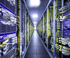 ABB og Ericsson inngår en allianse for optimal styring av både fysiske og virtuelle ressurser i datasentre.
