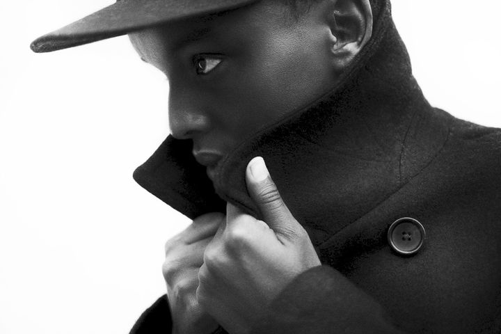 Pressebilde: OMVR (Omar Mohamed Ahmed) Singel: "Hold You Back" Foto: Stephen Butkus Universal Music Norge 2015