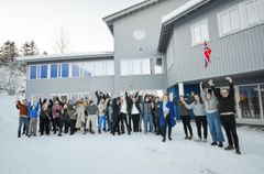 Høsten 2021 jublet studenter og ansatte ved Nordland kunst- og filmhøgskole over at finansieringen endelig kom med i statsbudsjettet. 1.mai blir de en del av UiT Norges arktiske universitet. 
FOTO: NORDLAND KUNST- OG FILMHØGSKOLE