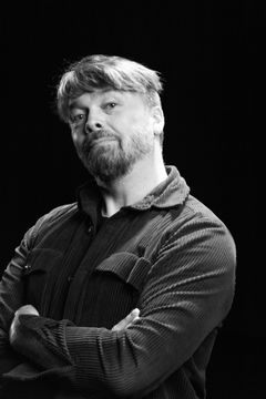 Arne Nøst er scenograf i The Mute.