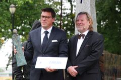Odd Reitan og Johan Olav Koss, Årets Ladejarl 2016