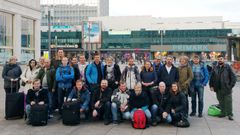På jubileumstur med Accord Glassbygg. Foran fra venstre Nick, Kristoffer, Dominic, Thomasz, Beata, Pål, Marita, bak fra venstre, Kornelia, Yoanna, Line, Gregor, Hans Jørgen, Tor Andre, Mari, Øystein, Jon Erik, Camilla, Joakim, Lise Linn, Svein, Ronnie, Anne Brith, Ørjan, Thomas.