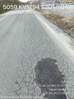 Med ytterligere trafikk som omkjøringsvei har det blitt prioritert å asfaltere strekningen. Foto: Statens vegvesen.