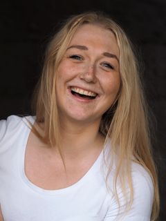 Therese Borge Lied. - Therese imponerte oss i løpet av prosessen med hvor reflektert hun er, også når det gjelder svært komplekse spørsmål sier konsernsjef i Adecco, Torben Sneve. – Hun er tydelig engasjert, og har et sterkt ønske om å lykkes, med en imponerende drive.