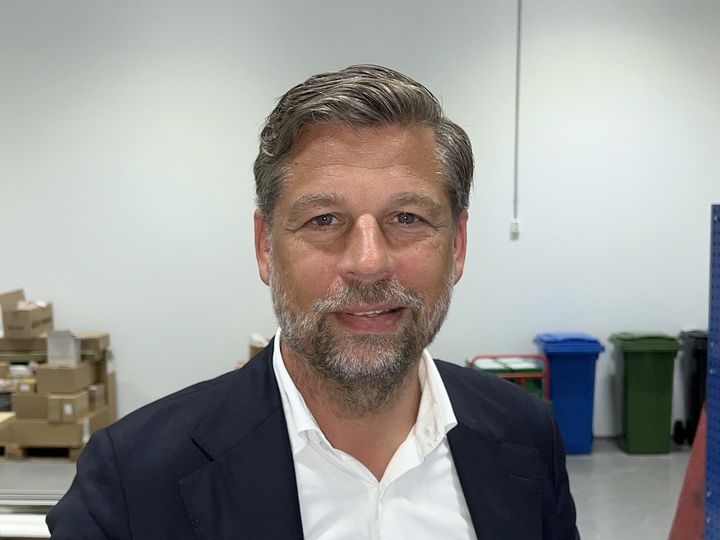 Roger Persson er daglig leder i glassmesterkjeden Ryds Glas AB i Sverige. Nå ønsker han å bli bedre kjent med det norske markedet.