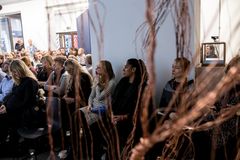 Kunsthall Trondheim var fullsatt under COWIs Byfrokost. Foto: COWI/ Ragnhild H Fagerheim