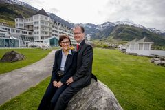 Hans Edmund Utne og Barbara Zanoni Utne. Foto: Hotel Ullensvang