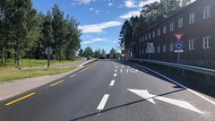 Med nye kollektivfelt kan bussene kjøre forbi køen fra E6 til Skedsmovollen. (Foto: Batric Boricic / Statens vegvesen)