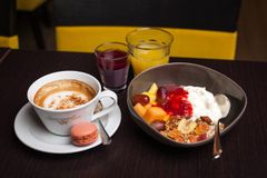 – Å spise frokost på Thon Hotel Rosenkrantz Bergen skal gi en følelse av å komme i en eksklusiv gourmetbutikk, krydret med god atmosfære, eksepsjonell service og fargerike omgivelser, sier direktøren ved Thon Hotel Rosenkrantz Bergen.