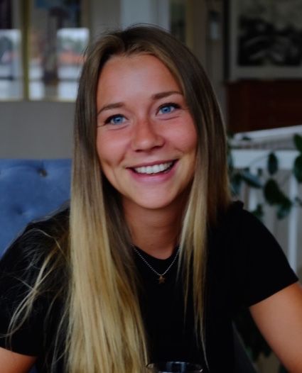 Emilie Wilberg.
- Emilie har i løpet av denne omfattende prosessen gjort inntrykk på oss med sin svært positive holdning, sier konsernsjef i Adecco, Torben Sneve, - Hun klarer å balansere det å være inkluderende og omtenksom med å være veldig målrettet, på en måte som er imponerende.