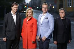Åsted Norge: John Christian Elden, Hanne Kristin Rohde, Jens Christian Nørve og Asbjørn Hansen. Foto: TV 2.
