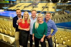 TV 2 sitt team under håndball-VM. F.v. Jon Børrestad, Randi Gustad, Bent Svele, Julie Strømsvåg og Harald Bredeli. Foto: Torbjørn Pedersen, TV 2.