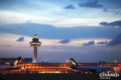 Skomring over flyplassen