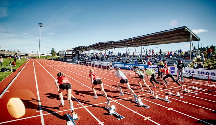 I tråd med Norges idrettsforbunds innspill justerer regjeringen nå kompensasjonsordningen for avlyste, stengte og utsatte idrettsarrangementer. Foto: Eirik Førde