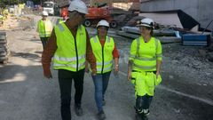 Fellesforbundet og BNL har laget felles kjøreregler for å legge til rette for en bransje som passer i alle livsfaser, uavhengig av kjønn. Her fra en av Backes byggeplasser. Fra venstre: Jon Sandnes, adm. dir. i BNL, Hege Espe, forbundssekretær i Fellesforbundet og Marthe Andreassen, lærling i Backe Vestfold Telemark.