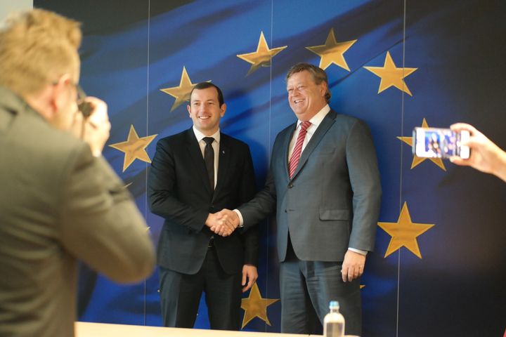 Fiskeri- og sjømatminister Harald T. Nesvik møtte EUs fiskerikommissær Virginijus Sinkevicius i Brussel i går.