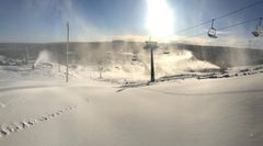 REKORDÅPNING: Fint vær, masse snø og fantastiske forhold ved Skeikampen Alpinsenter.